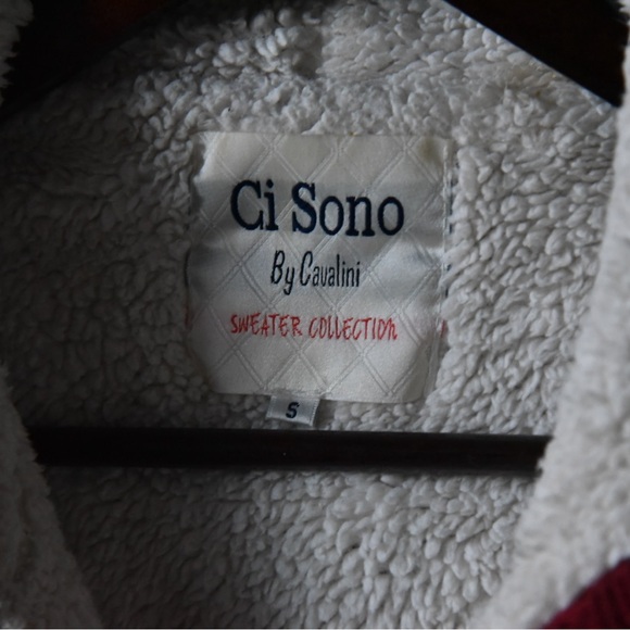 Burgundy hooded fur lined vest - Picture 3 of 7